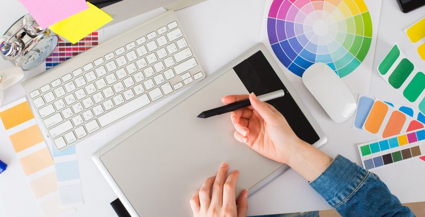 Kolaborasi Jasa Desain Grafis dan Influencer: Visual yang Mengena di Hati