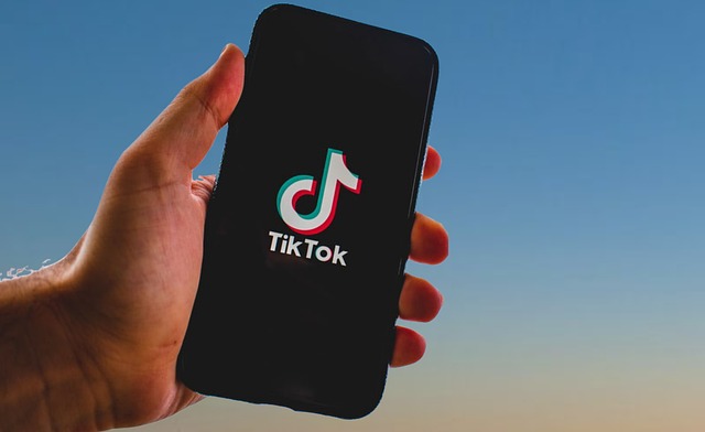Jasa Share TikTok untuk Mendorong Performa Konten dan Memperluas Jangkauan Digital